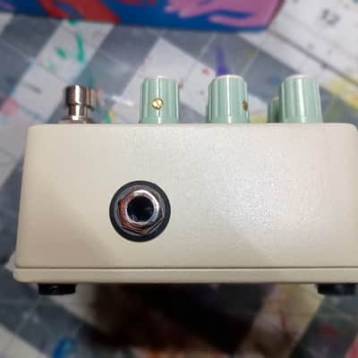 Old Blood Noise Endeavors Float Dual Moving Filter 2022 - Present - Cream / Mint Graphic image 4