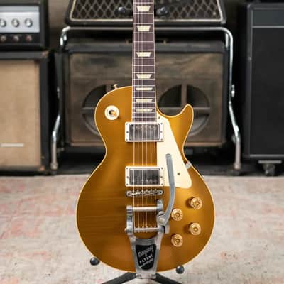 Gibson Custom Shop 1957 Les Paul Standard Murphy Lab Ultra Light Aged Electric Guitar with Bigsby - All Double Gold with Hardshell Case image 3