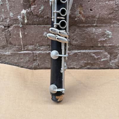 Vito Student Bb Clarinet w/ Hard Case – For Parts or Repair – Lower Joint Damaged image 2