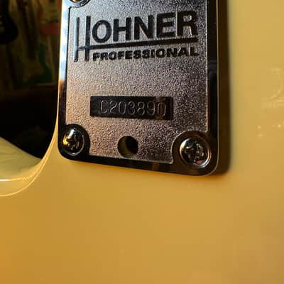 Hohner JT60 (Hollywood) 1992-1996  - Cream / Ivory Floyd Rose ER Pick Ups ( Very Rare) image 14