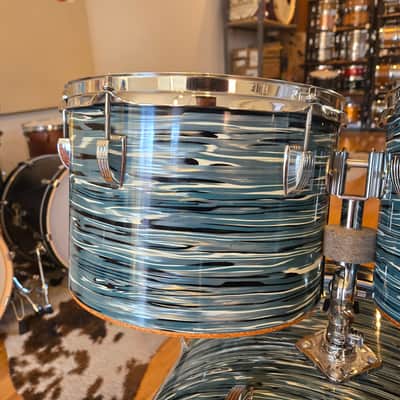 Drum Kits - 1970's Ludwig Classic Maple 14x24 8x12 9x13 14x16 (Concert Tom) Drum Kit (Bowling Ball Blue Oyster) image 4