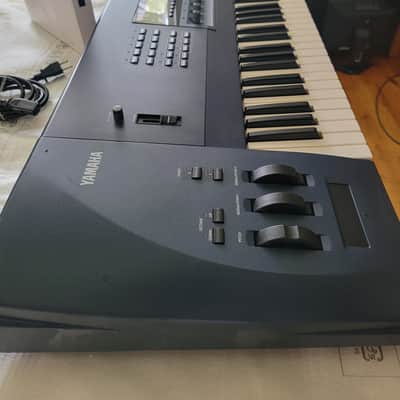 Yamaha EX5 Synthesizer Sampler Workstation 76 Keyboard W/ Aftertouch AWM VL FM floppies & Manual image 6