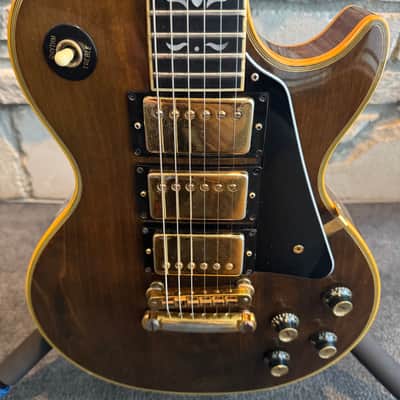 Gibson Les Paul Artisan 3-Pickup 1977 - Walnut image 5