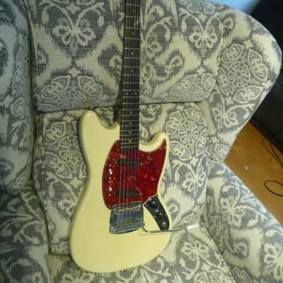 1965 Fender Mustang image 10