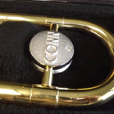 Conn Director 22H 977656 Tenor Trombone Outfit image 3
