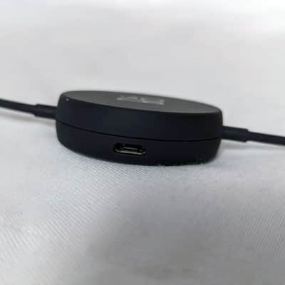 Bang Olufsen Beoplay H3 ANC In-Ear Headphones - Gunmetal Grey image 7