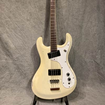 Mosrite Ventures Bass 1966-67 - White image 2