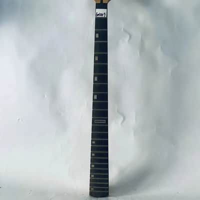 Unfinished 4 String Electric Bass Guitar Maple Neck, 24 Frets Rosewood Fingerboard image 5