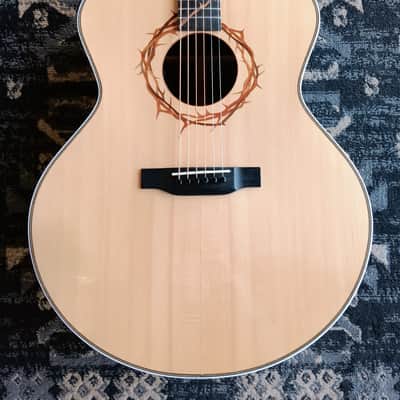 Martin J-14 Custom Shop 2010 - Natural image 2