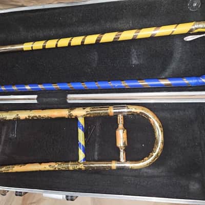 Blessing Scholastic Trombone with Case & Mouthpiece. USA. Good condition image 10