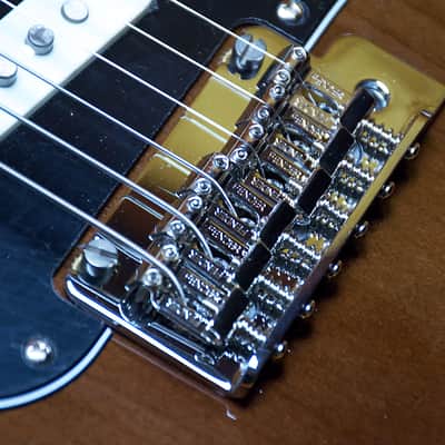 Fender FSR Limited Edition Hybrid II Japan Stratocaster 2023 - Walnut image 3