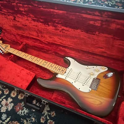1982 Fender "Dan Smith" Stratocaster - Sienna Sunburst image 1