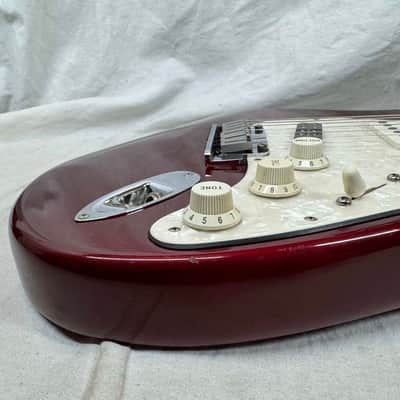 Fender American Standard Stratocaster Guitar 1995 - Candy Apple Red / Maple neck image 15