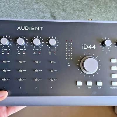 Audient ID 44 Mk2 image 2