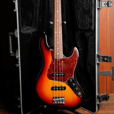 Fender American Standard Jazz Bass 3-Colour Sunburst 2008 Pre-Owned image 2