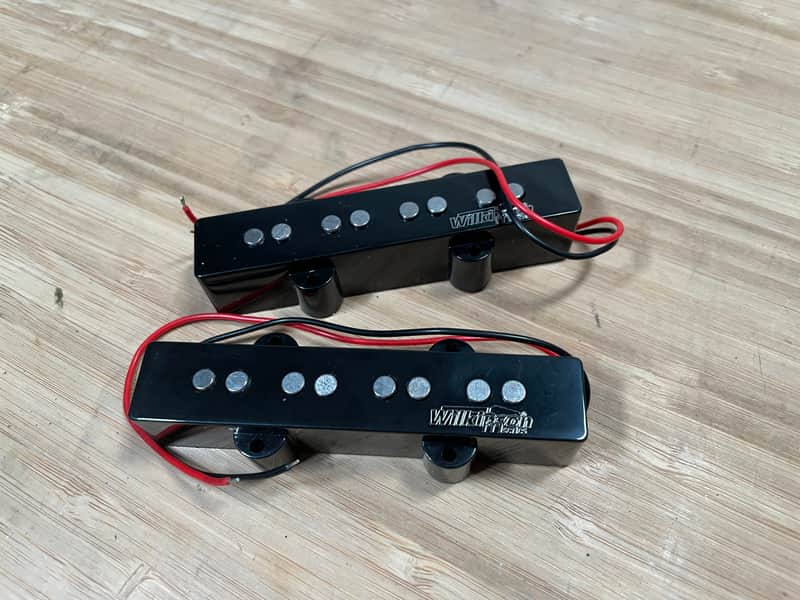 Wilkinson AlNiCo 5 Jazz Bass Pickup Pair - Black image 1