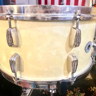 1940s Slingerland Super Gene Krupa Radio King 7x14” 16-Lug Solid Maple Snare, Aluminum War Time Badge - White Marine Pearl image 6