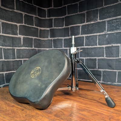 Roc‑N‑Soc Manual Spindle Drum Throne – Ergonomic Saddle Comfort • Smooth Height Adjustment • Rock‑Solid Stability • Player‑Grade Condition image 1
