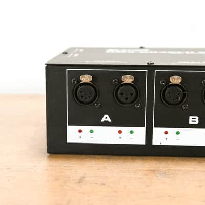 Elation DMX-Branch/4 4-Way 3-pin and 5-pin DMX Distributor CG013ZS image 3