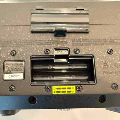 Roland Acoustic Chorus Mobile AC Battery-Powered Guitar Amp image 9