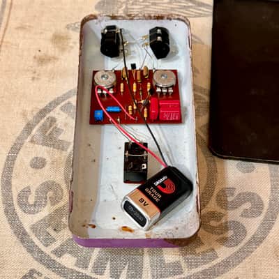 Colorsound Tremolo Narrow Body Circa 1973 - Purple image 9