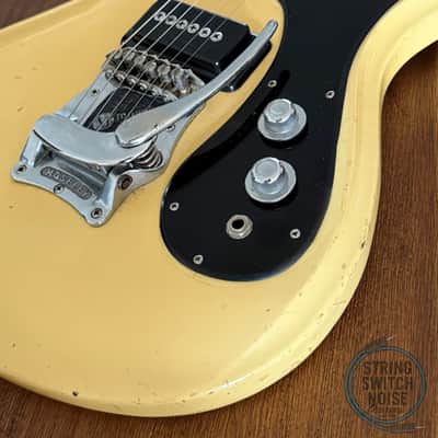 Mosrite Avenger Guitar, The Ventures Model, Aged White, MIJ 1970s image 5