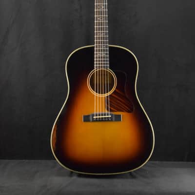 Eastman E22SS/V-SB Sloped Shoulder Dreadnought Antique Varnish Sunburst image 2