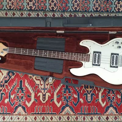 Super Rare Peavey T-40 1980's White Bass Guitar image 8