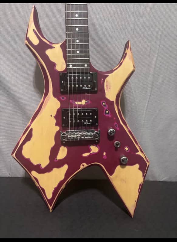 B.C. Rich Warlock Bronze Series Unknown - Distressed