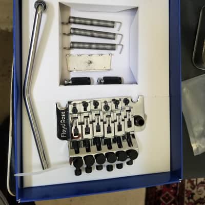 Floyd Rose® 1000 Series Locking Tremolo (Recessed) Bridge Assembly – MINT! image 5
