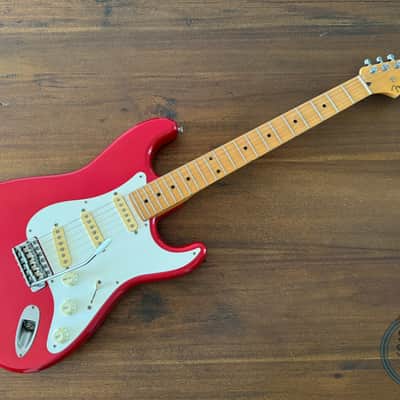 Fender Stratocaster, RARE, Dakota Red Metallic, 1990, ST-500VM , MIJ image 3