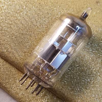 Amperex 6DJ8 tNOS AT1000 TESTED Vacuum Tube Heerlen Small Halo Getter rare Treble Clef Bugle Boy T4TCbb ECC88 dual triode 1960-1966 image 8