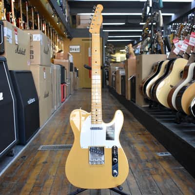 Fender Vintera III Late '50s Telecaster Butterscotch Blonde w/Padded Gig Bag image 4