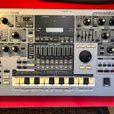 Roland MC-505 Groovebox image 2