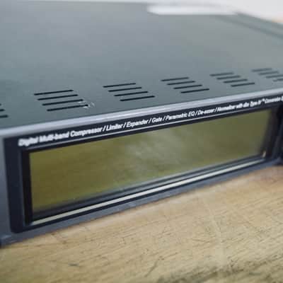dbx Quantum Digital Multi-Band Processor in excellent condition (church owned) image 4