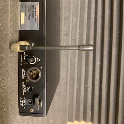 Audio-Technica Wireless Lav and Receiver ATW-R310 / ATW-T310, Great price for complete wireless system image 2