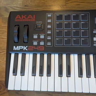 Akai MPK249 2014 - Present - Black image 2