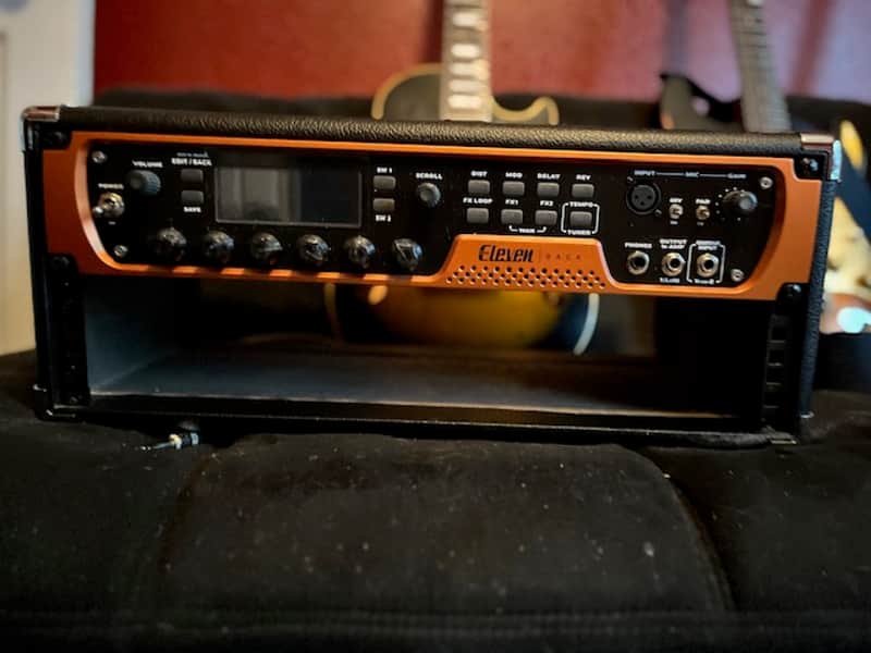 AVID ELEVEN Rack Guitar Multi-Effects Processor W/ Rack Cabinet image 1