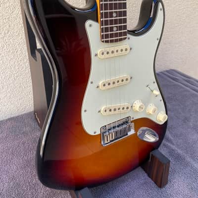 Fender Ultra Stratocaster 2021 - Ultraburst image 5