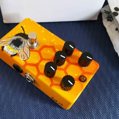 Bearfoot FX Honey Bee X Overdrive Pedal - Hand Painted image 5