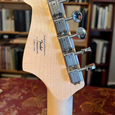 Squier Paranormal Cyclone, Pearl White Upgraded 18:1 Kluson Tuners, Pure Tone Jack & gig bag image 12