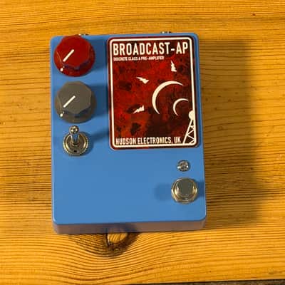 Hudson Electronics Broadcast-AP Ariel Posen Signature 2020 - Blue image 3
