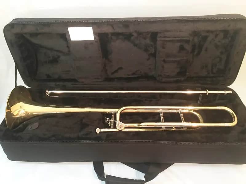 New Trigger trombone, open wrap, with case and mouthpiece image 1