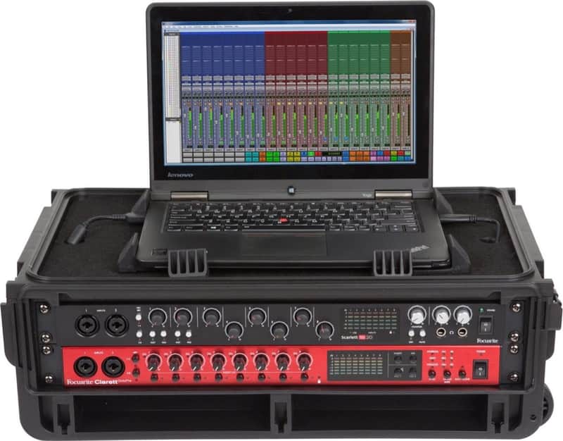 SKB 1SKB-ISF2U iSeries 2U 12.25" Deep Studio Flyer TSA Molded Rolling Audio Rack Case image 1