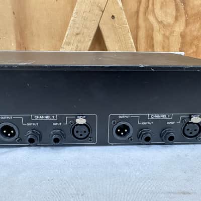 DBX 231S Dual Channel 31 Band Graphic Equalizer EQ - Tested & Working - READ image 7