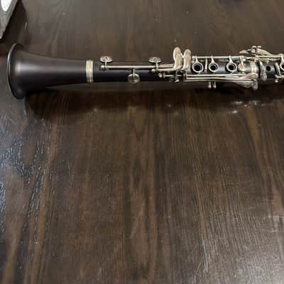 Giardinelli Intermediate Clarinet Grenadilla Wood Silver Plated Keys image 9