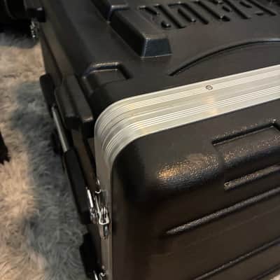 Gator GR-8L Standard 8U 19" Rack Case 2010s - Black image 3
