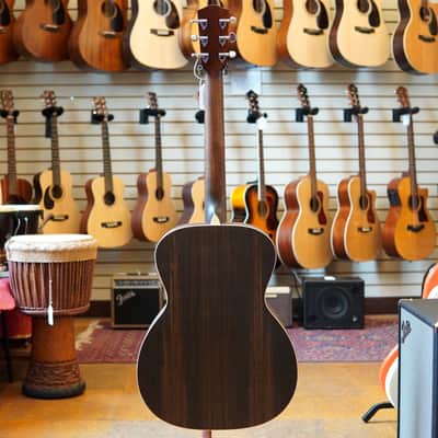 Eastman PCH2-OM-BK Thermo-Cured Orchestra Model Acoustic Guitar Black w/Padded Gig Bag image 6
