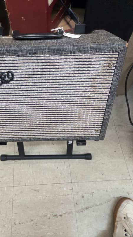 Supro "Super" 1606 1960's - Charcoal Tolex image 1