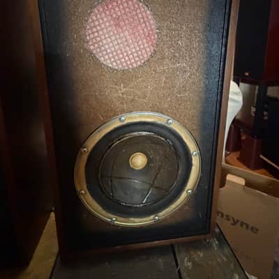 KLH Model 32 speakers in great condition - 1970's image 5